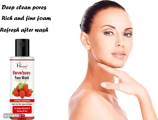 Strawberry Oil Balancing Facewash Gel   Deep Pore Cleansing Daily Cleaner