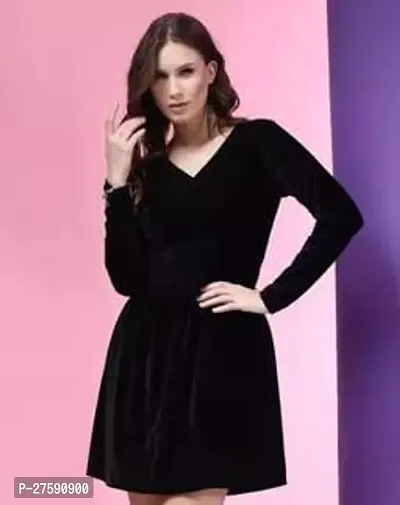 Stylish Black Velvet Solid Dresses For Women