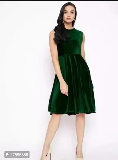 Stylish Green Velvet Solid Dresses For Women