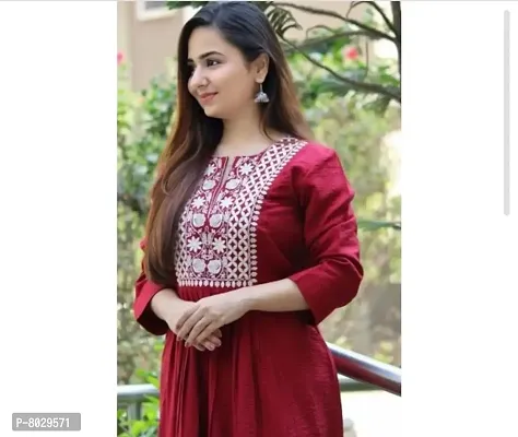 New Trendy Swank Heavy Rayon Maroon Kurti With Pants-thumb2