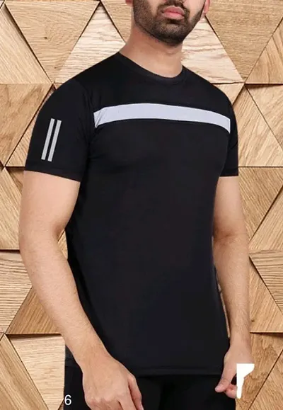 New Arrivals Trendy Polyester Sports T-Shirt for Men