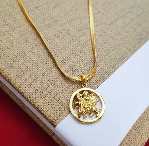 Elegant Gold Plated Charming Chain with Pendant