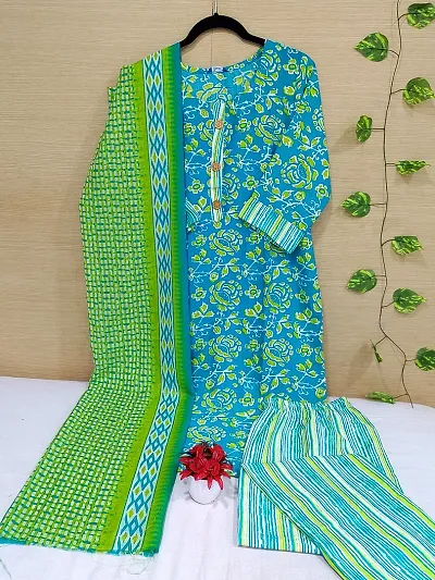 Stylish Kurta, Bottom And Dupatta Set For Women