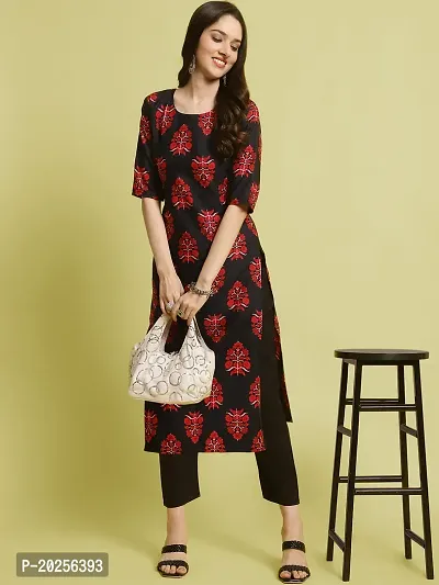 Stylish Crepe Printed Kurta Set For Women