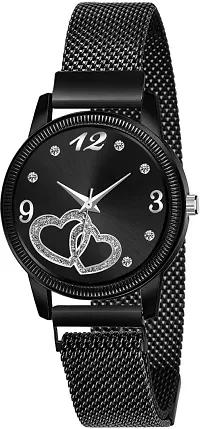 Fashionable Metal Strap Watches For Women