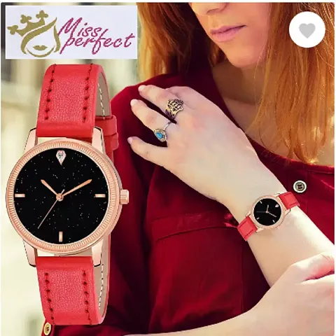 Fashionable Dial Genuine Leather Analog Watch For Women