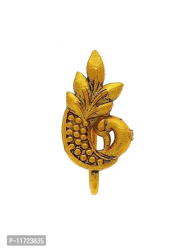 Charming Peacock Motif Gold Nose Pin