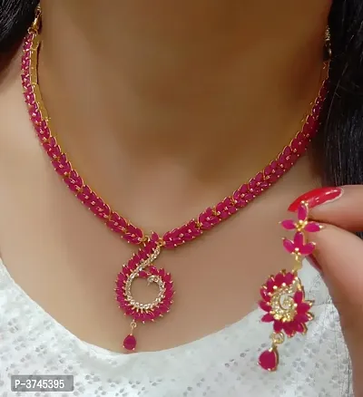 Beautiful And Trending Necklace Set