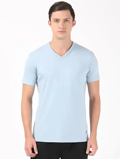 Men Round Neck Slim Fit Casual T-Shirt