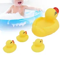 Littelwish Chu chu Sound Duck Family Ducklings Bath Toys Baby Bathing Water Pool Tub Non-Toxic Toddler Rubber Squeaky Lovely Floating Mother with 03 Little Duckletts for Kids Boys  Girls-thumb2