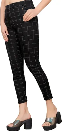 Stylish Black Cotton Lycra Solid Jeggings For Women-thumb2