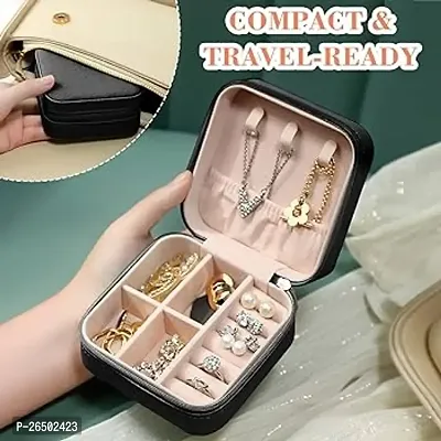 Leather Small Jewelry Box For Necklace, Bracelet, Pendant, Earring Travel Portable Jewelry Case-thumb0