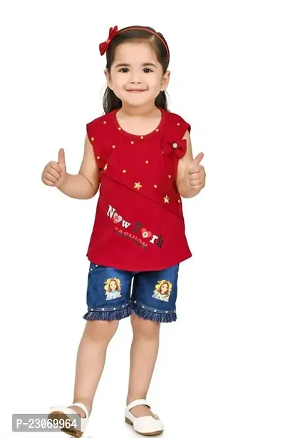 Pretty Cotton Red Printed Top With Shorts For Girls