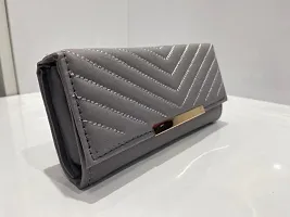 CLUTCH FOR GIRLS ATTRACTIVE AND LEATHER FINISH-thumb2