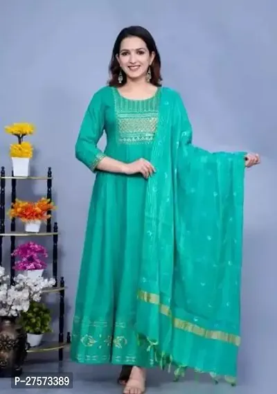 Stylish Green Rayon Kurta With Pant And Dupatta Set For Women