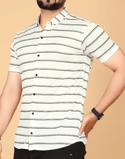 New Launched Polyester Blend Short Sleeves Casual Shirt