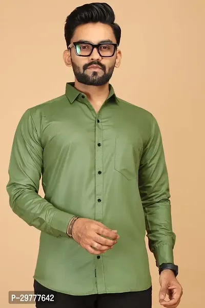 Stylish Green Cotton Casual Shirts For Men