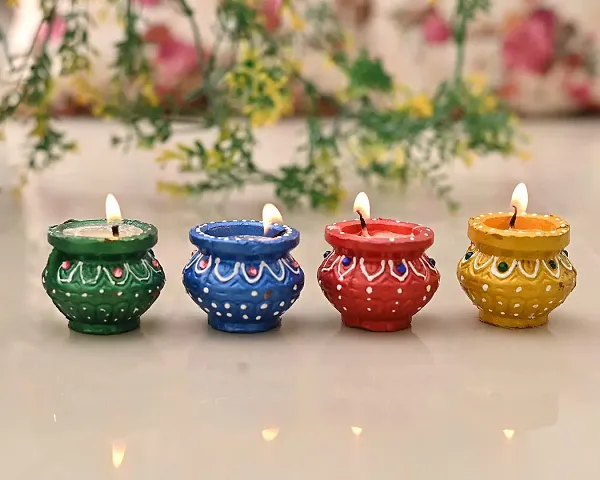Mahi Home Decor Diwali Diyas|Traditional Handmade Terracotta Clay Diya|Mitti Deepak Decorate for Diwali|Diya for Puja|Diwali Home Decoration Diya (Set of 4, Multicolor)