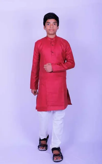 Elegant Blend Festive And Party Kurta And Pyjama Set For Boys