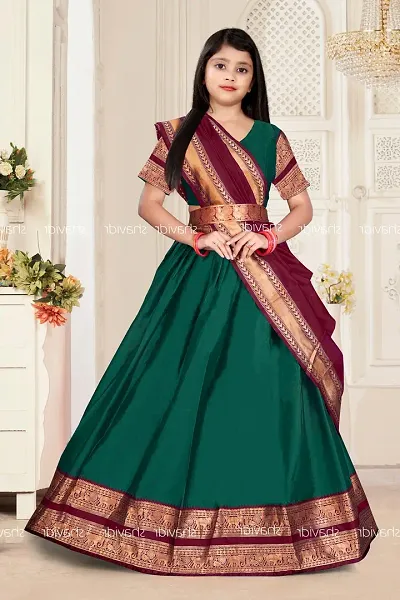 Stylish Jaquard Lehenga Cholis Set For Girl