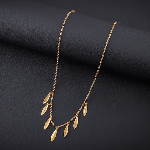 Exclusive Alloy Golden Necklace For Womens