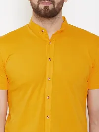 Men's Yellow Cotton Solid Short Sleeves Regular Fit Casual Shirt-thumb3