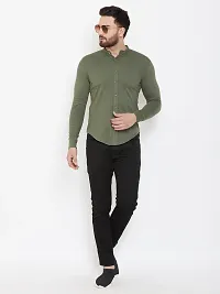 Men's Green Cotton Solid Long Sleeves Regular Fit Casual Shirt-thumb1