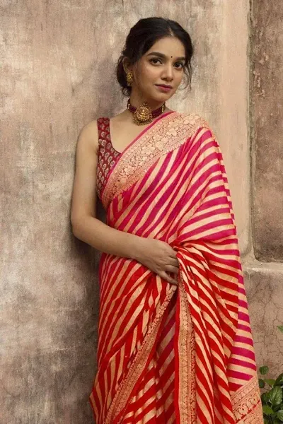 Beautiful Silk Blend Jacquard Weaving Sarees