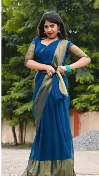 Elegant Chiffon Saree with Blouse piece 