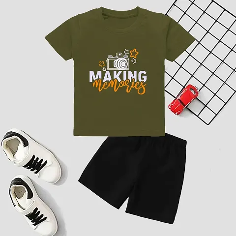 Fabulous Blend T-Shirts with Shorts For Boys