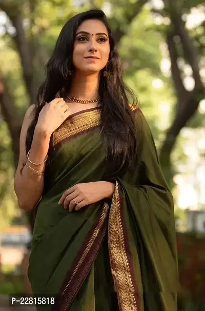 Stylish Green Silk Blend Saree With Blouse Piece For Women