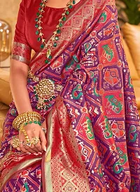 Stylish Purple Silk Blend Saree With Blouse Piece For Women-thumb2