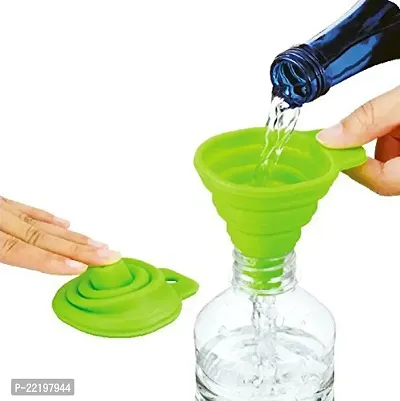 KM Collapsible and Easy to Store Silicone Funnel for Kitchen (Green)