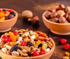 Mix Dry Fruits and Nuts, Almonds, Cashews, Raisins, Dry Figs, Pistachios, Walnut Kernels Dry Fruits (250gm-thumb1