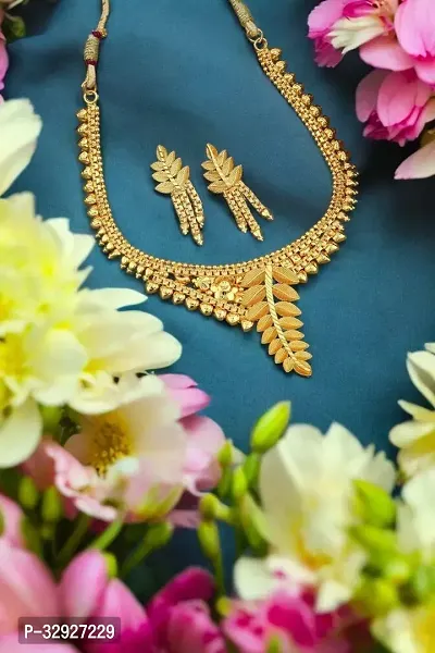 Stylish Golden Brass Jewellery Set For Women-thumb0