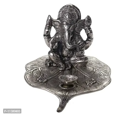 DreamKraft Metal Patta Ganesh with Deepak for Home D?cor and Temple