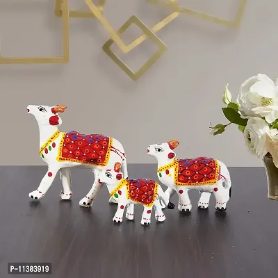 Monk wish Paper Mache Handcrafted Set of 3 Cow Showpiece (White)
