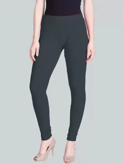 Women's Classic Fit Style V Cut Legging