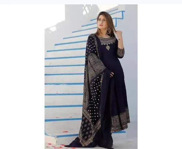 Elegant Anarkali Kurta With Dupatta Set For Women