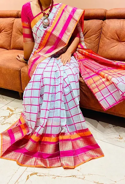 Stylish Checked Saree with Blouse piece For Women