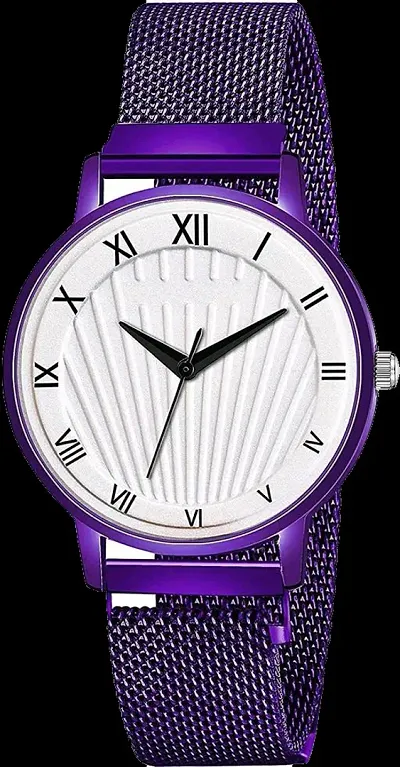 KIARVI GALLERY Dial Magnet Strep Designer Analog Watch for Girls and Women