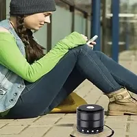 Classy Wireless Bluetooth Speaker-thumb1