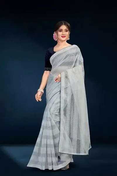 Alluring Net Saree with Blouse piece 