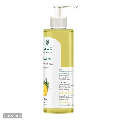 Biotique Pineapple Oil Control Foaming Face Wash, 150ml