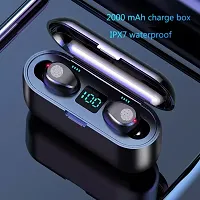 Trendy Earbuds to Manage Calls  Music-thumb2