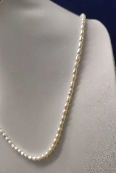 Freshwater Pearl Necklace 17 inches