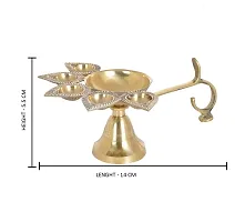 Pure Brass Golden Royal Panchaarti Diya
2.16 imch-thumb3