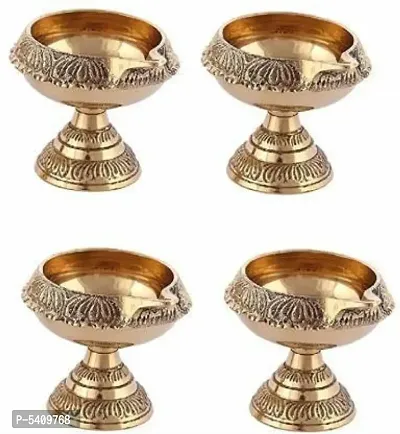 Pure Brass Mini Pendi Kuber Diya Diwali Pooja Deepak
Set of 4