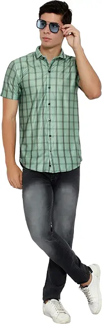 Reliable Green Cotton Blend Checked Short Sleeves Casual Shirt For Men-thumb4