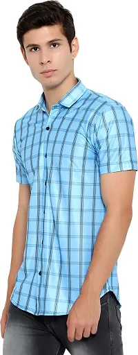 Reliable Blue Cotton Blend Checked Short Sleeves Casual Shirt For Men-thumb2